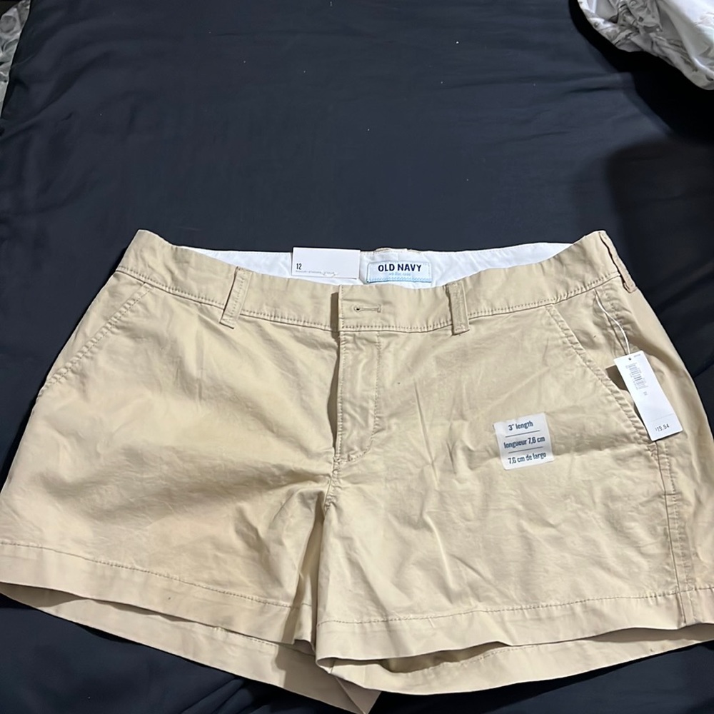 Old Navy Khaki Shorts Size 12